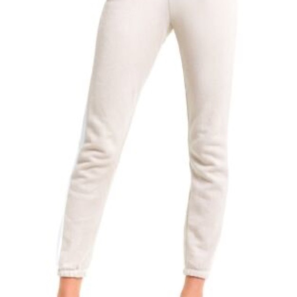 NWT  WILDFOX Womens Sweatpants S Retro Fox Heart Track Pants Jogger Lounge NWT - Picture 12 of 12